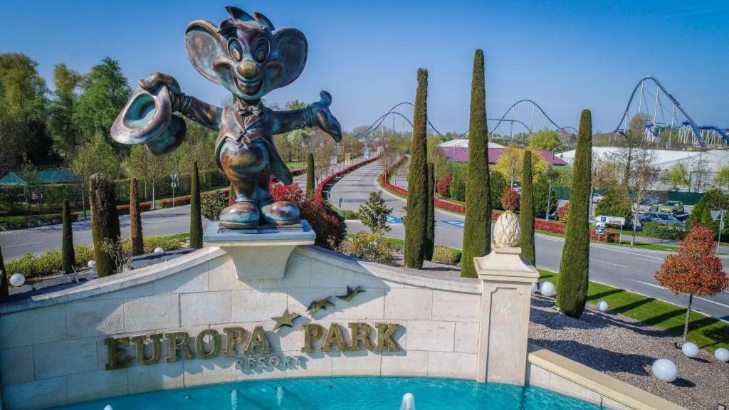 Anne Marie Vous Accueilles Dans Son Logement Familiale Pour 6 Personnes 3 Chambres Confortable Proche D Europa Park A Boofzheim Dans Camping 3 Etoiles エクステリア 写真