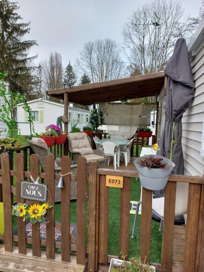 Anne Marie Vous Accueilles Dans Son Logement Familiale Pour 6 Personnes 3 Chambres Confortable Proche D Europa Park A Boofzheim Dans Camping 3 Etoiles エクステリア 写真